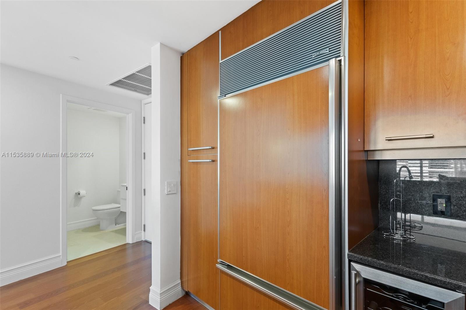 901 Brickell Key Blvd 1609, Miami, Florida 33131, 2 Bedrooms Bedrooms, ,2 BathroomsBathrooms,Residentiallease,For Rent,901 Brickell Key Blvd 1609,A11535889