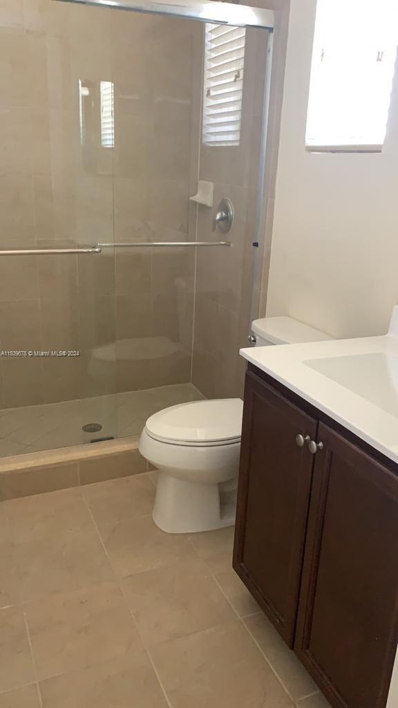 142 SE 28th Ter 10, Homestead, Florida 33033, 3 Bedrooms Bedrooms, ,3 BathroomsBathrooms,Residentiallease,For Rent,142 SE 28th Ter 10,A11539678