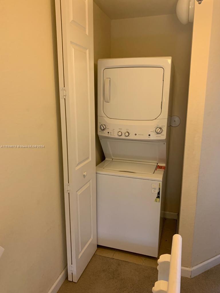 142 SE 28th Ter 10, Homestead, Florida 33033, 3 Bedrooms Bedrooms, ,3 BathroomsBathrooms,Residentiallease,For Rent,142 SE 28th Ter 10,A11539678