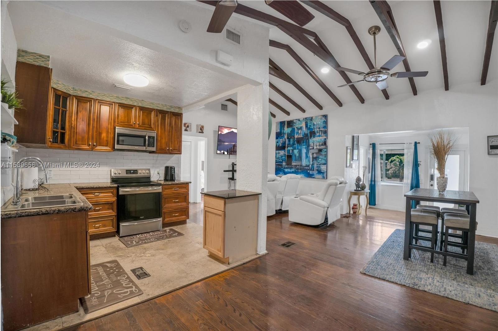 14697 S Biscayne River Dr, Miami, Florida 33168, 4 Bedrooms Bedrooms, ,2 BathroomsBathrooms,Residential,For Sale,14697 S Biscayne River Dr,A11539656