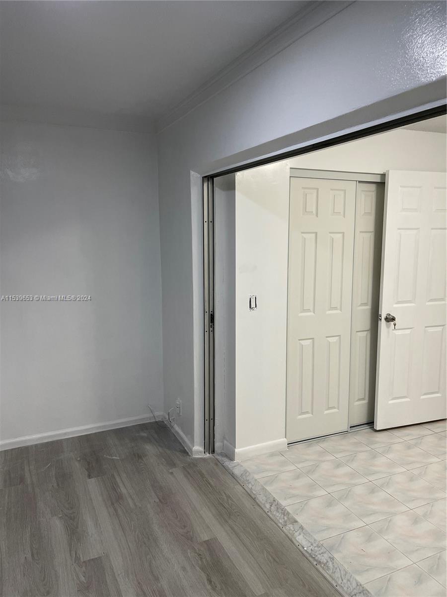 233 NE 14th Ave 406, Hallandale Beach, Florida 33009, 1 Bedroom Bedrooms, ,1 BathroomBathrooms,Residential,For Sale,233 NE 14th Ave 406,A11539653