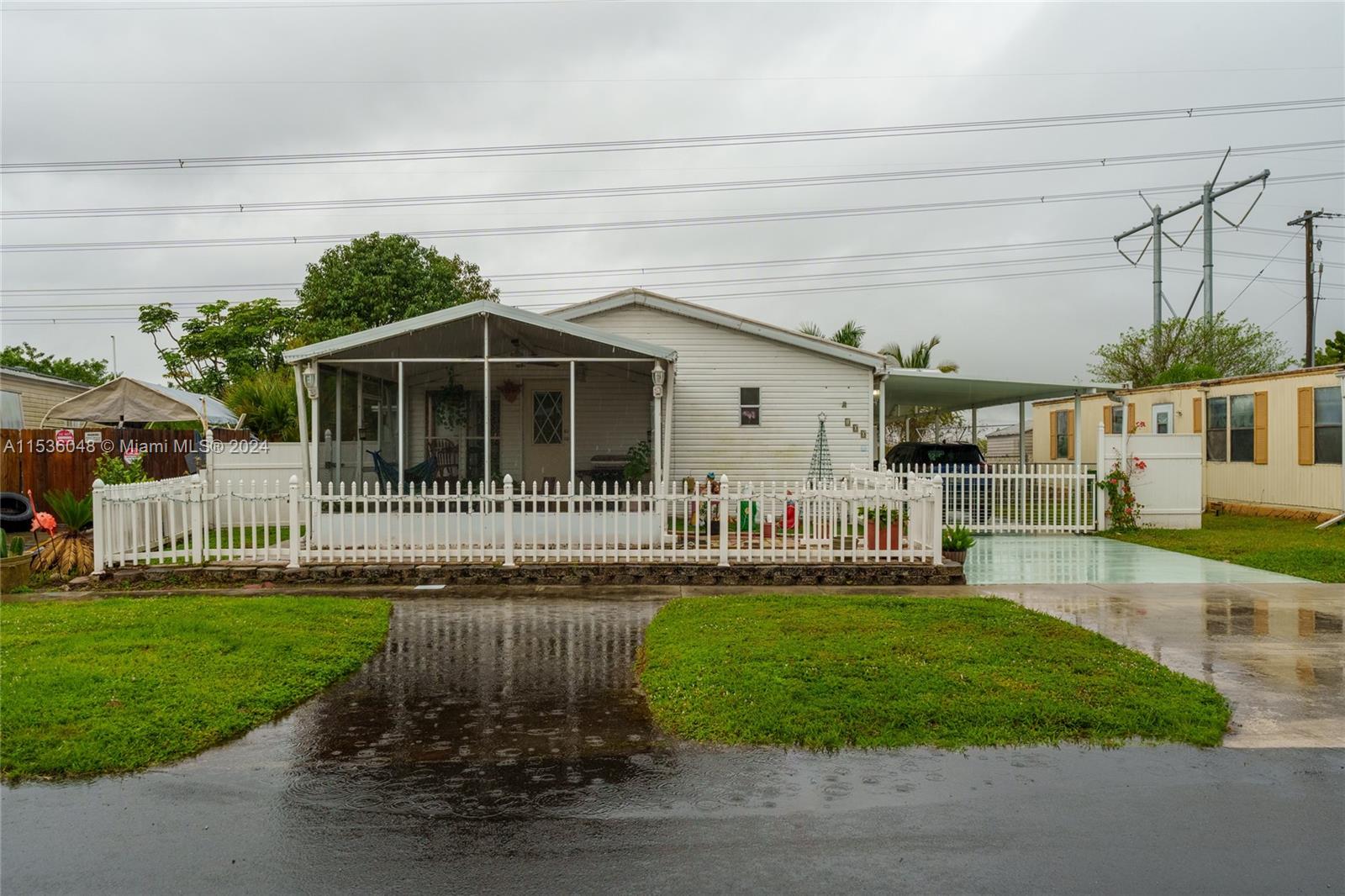 100 218th Ln, Pembroke Pines, FL, 33029 United States, 4 Bedrooms Bedrooms, ,3 BathroomsBathrooms,Residential,For Sale,218th Ln,A11536048