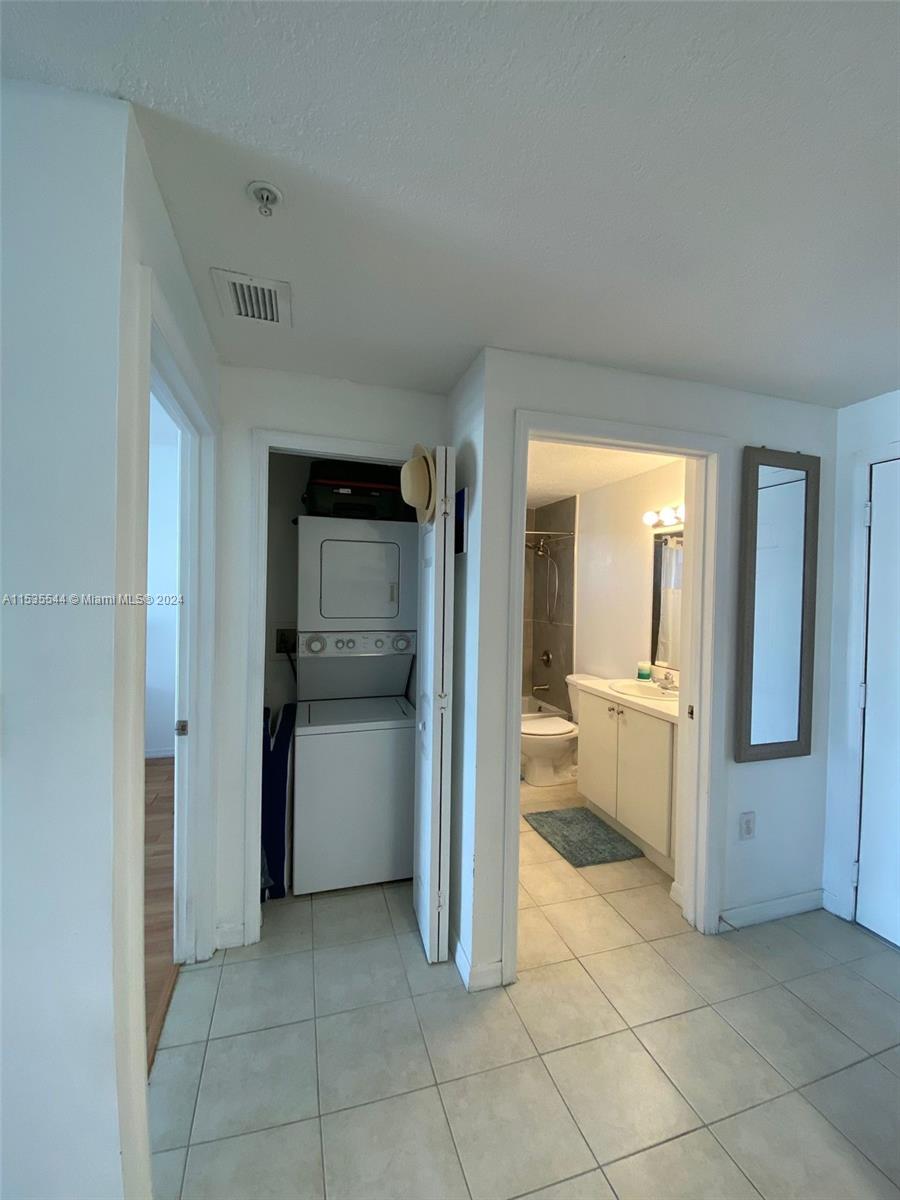 3410 Coral Way 901, Miami, Florida 33145, 1 Bedroom Bedrooms, ,1 BathroomBathrooms,Residential,For Sale,3410 Coral Way 901,A11535544