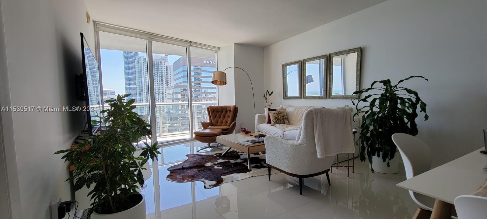 495 Brickell Ave 3409, Miami, Florida 33131, 1 Bedroom Bedrooms, ,1 BathroomBathrooms,Residentiallease,For Rent,495 Brickell Ave 3409,A11539517