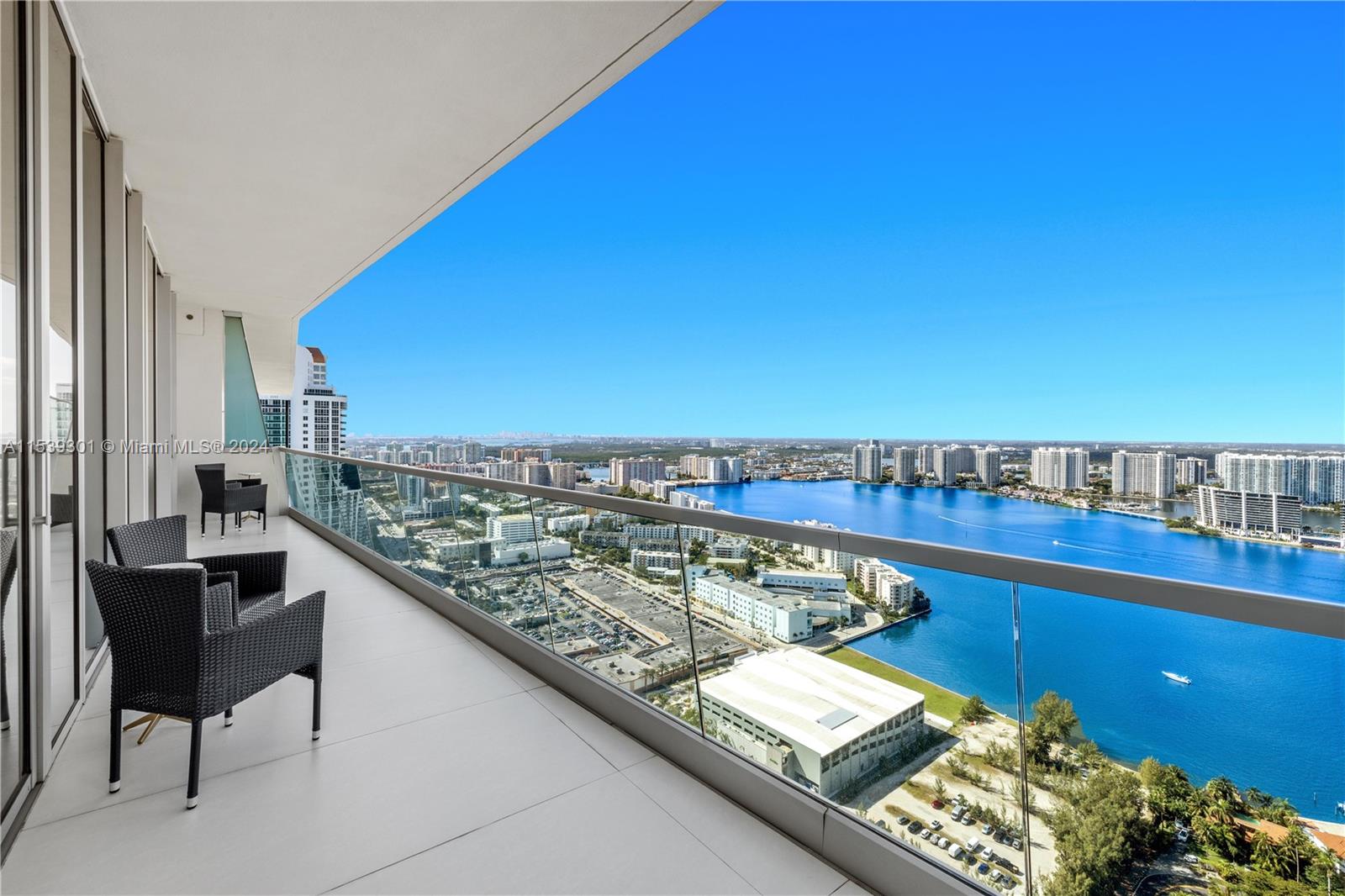 18501 Collins Ave, Sunny Isles Beach, FL, 33160 United States, 3 Bedrooms Bedrooms, ,4 BathroomsBathrooms,Residential,For Sale,Collins Ave,A11539301