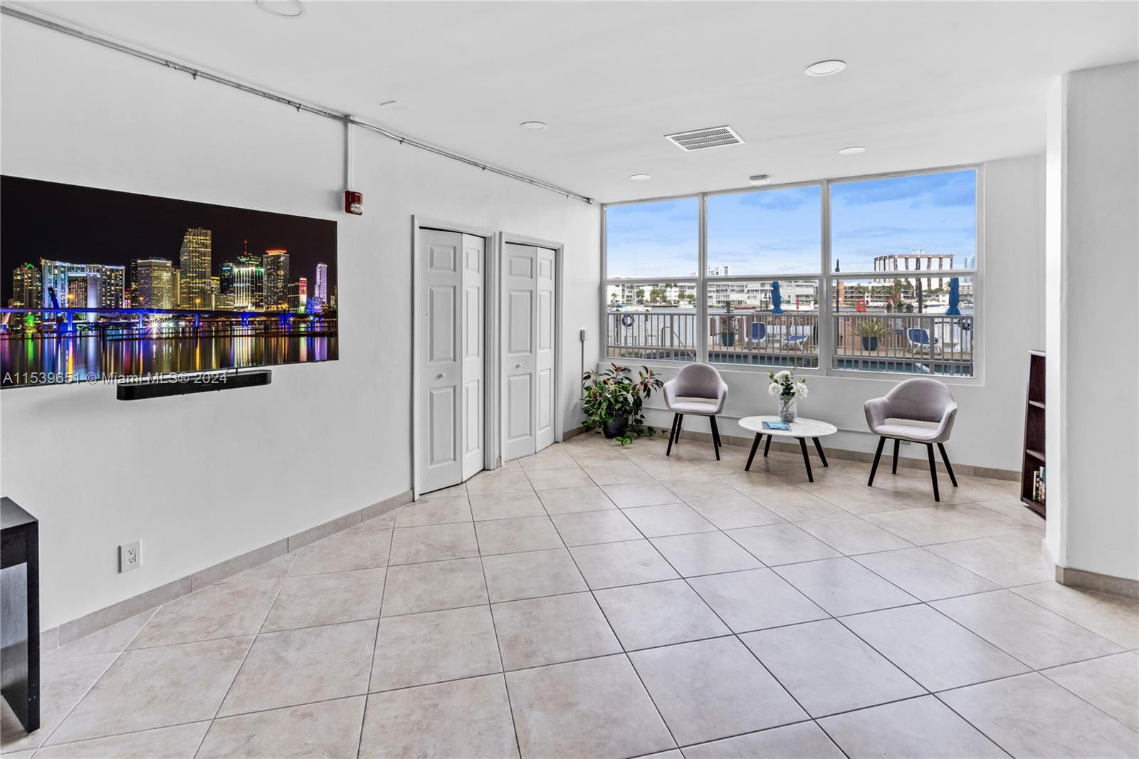 400 Golden Isles Dr 47, Hallandale Beach, Florida 33009, 2 Bedrooms Bedrooms, ,2 BathroomsBathrooms,Residentiallease,For Rent,400 Golden Isles Dr 47,A11539651