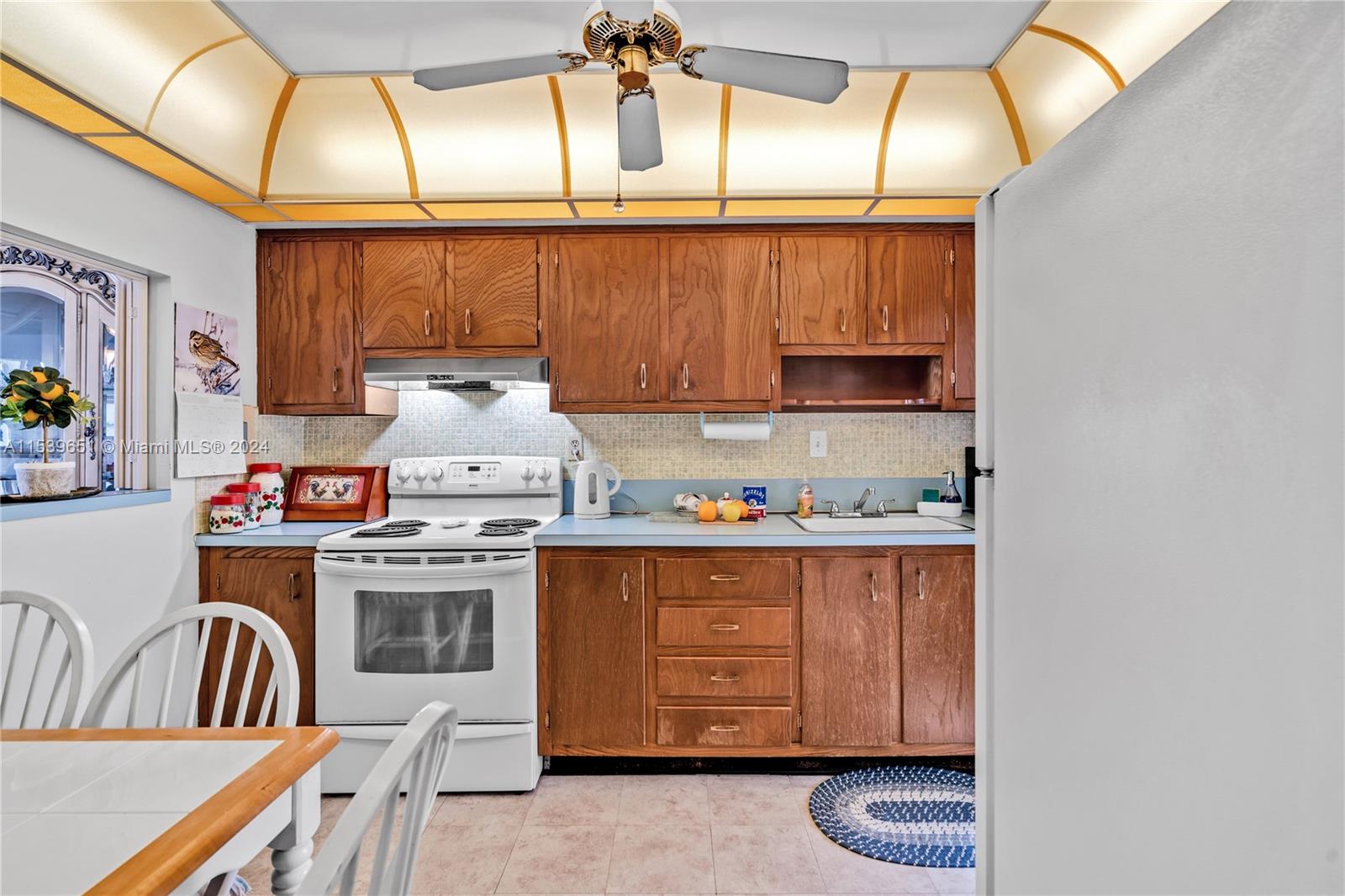 400 Golden Isles Dr 47, Hallandale Beach, Florida 33009, 2 Bedrooms Bedrooms, ,2 BathroomsBathrooms,Residentiallease,For Rent,400 Golden Isles Dr 47,A11539651