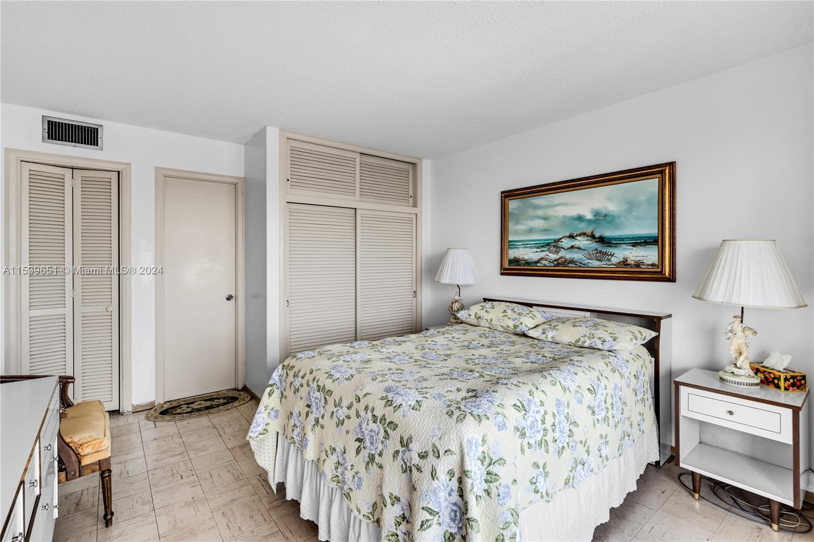 400 Golden Isles Dr 47, Hallandale Beach, Florida 33009, 2 Bedrooms Bedrooms, ,2 BathroomsBathrooms,Residentiallease,For Rent,400 Golden Isles Dr 47,A11539651