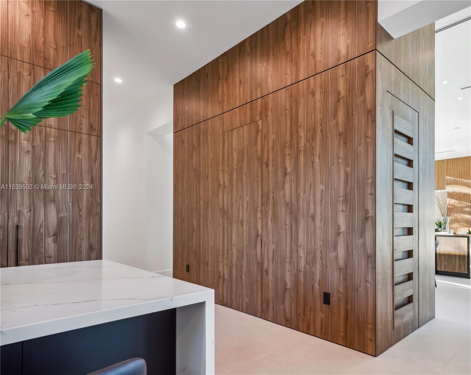 11501 67th Ave, Pinecrest, FL, 33156 United States, 7 Bedrooms Bedrooms, ,7 BathroomsBathrooms,Residential,For Sale,67th Ave,A11539502