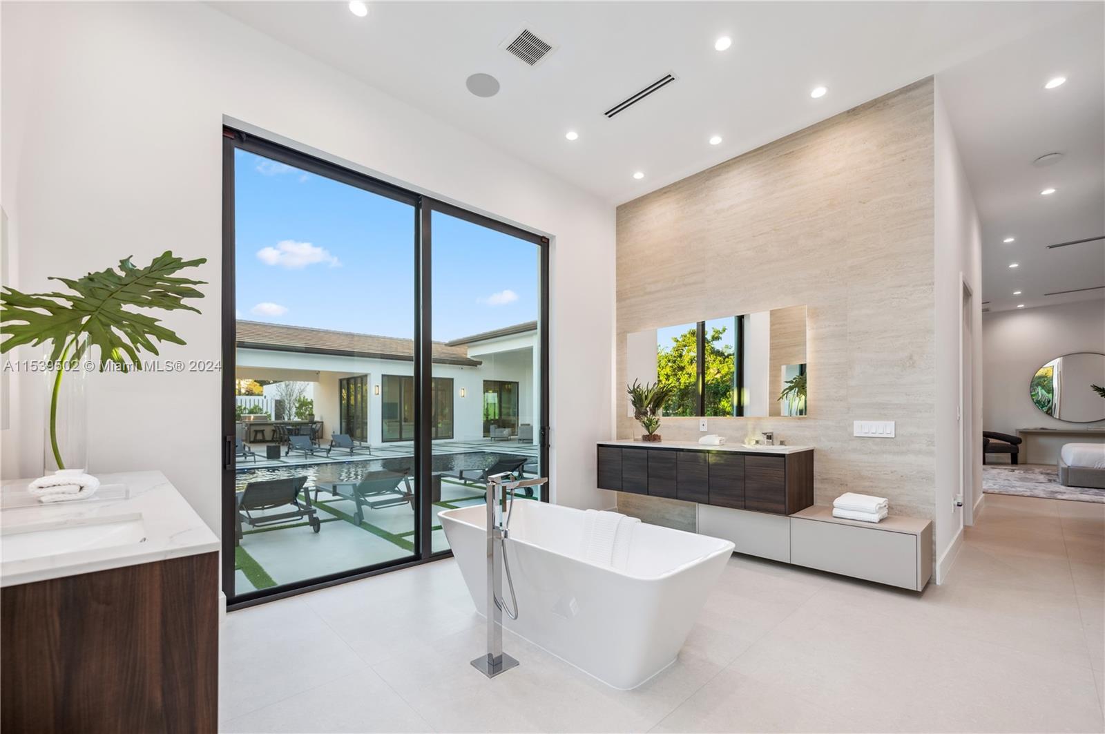 11501 67th Ave, Pinecrest, FL, 33156 United States, 7 Bedrooms Bedrooms, ,7 BathroomsBathrooms,Residential,For Sale,67th Ave,A11539502