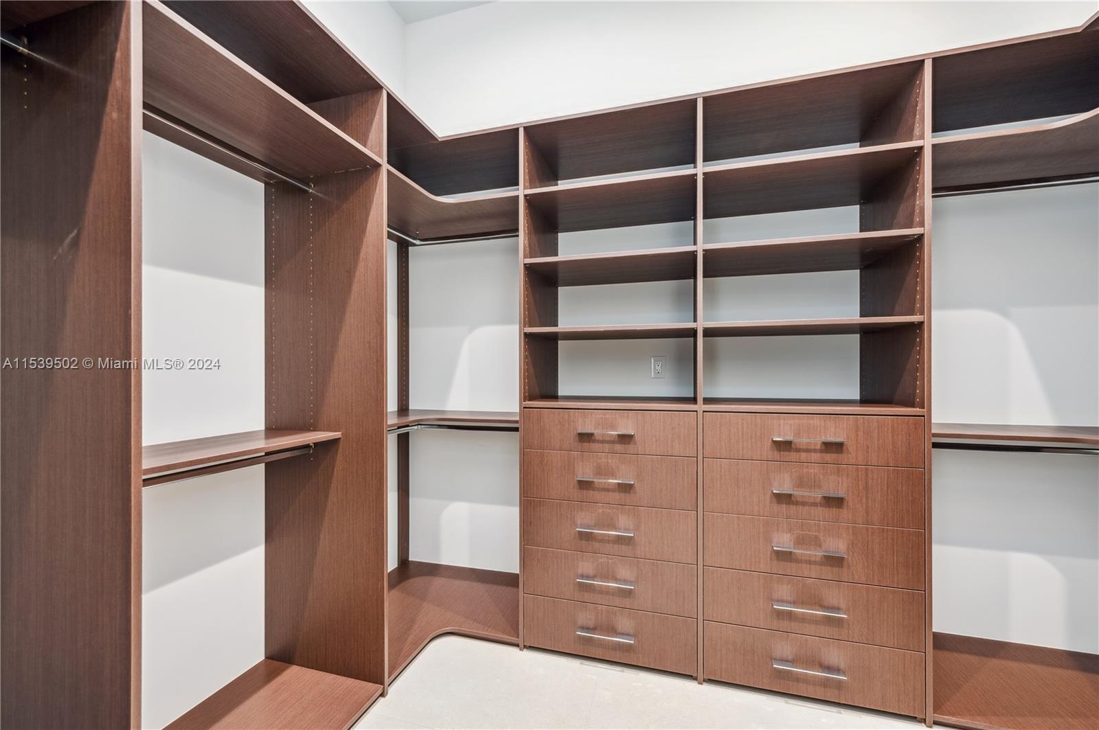 11501 67th Ave, Pinecrest, FL, 33156 United States, 7 Bedrooms Bedrooms, ,7 BathroomsBathrooms,Residential,For Sale,67th Ave,A11539502