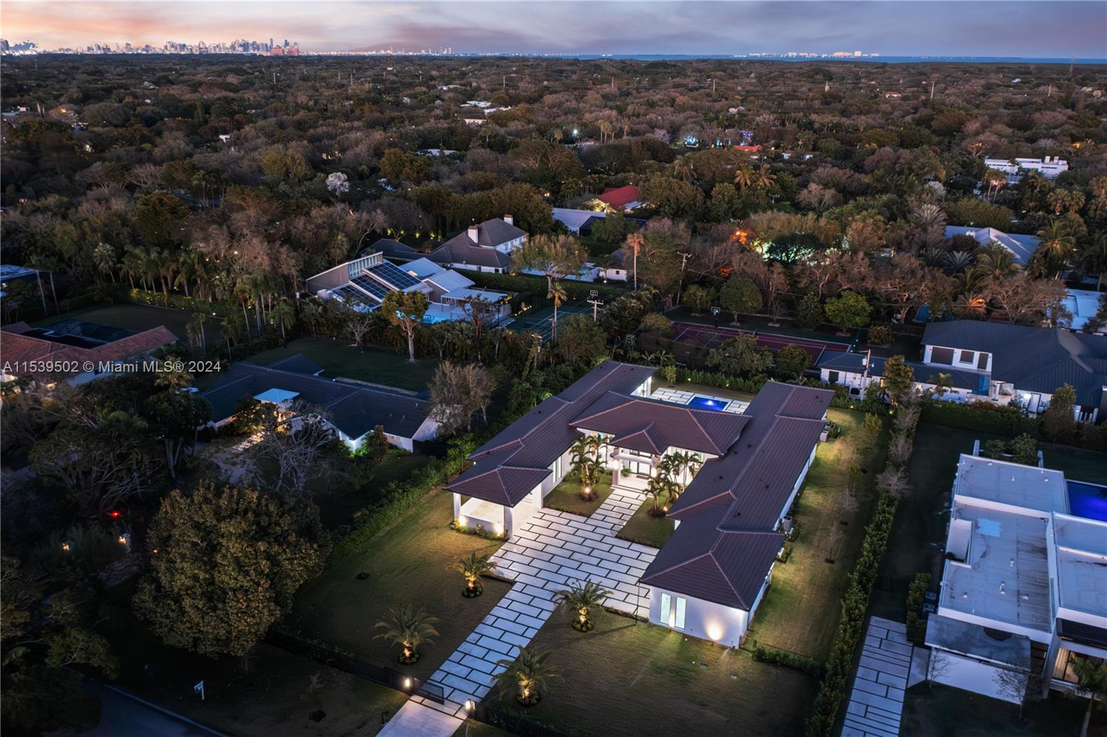 11501 67th Ave, Pinecrest, FL, 33156 United States, 7 Bedrooms Bedrooms, ,7 BathroomsBathrooms,Residential,For Sale,67th Ave,A11539502