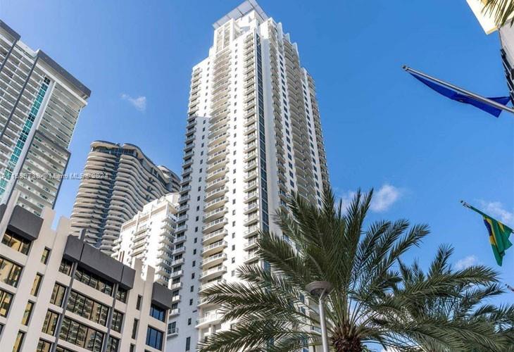1060 Brickell Ave 1701, Miami, Florida 33131, 2 Bedrooms Bedrooms, ,2 BathroomsBathrooms,Residential,For Sale,1060 Brickell Ave 1701,A11539738