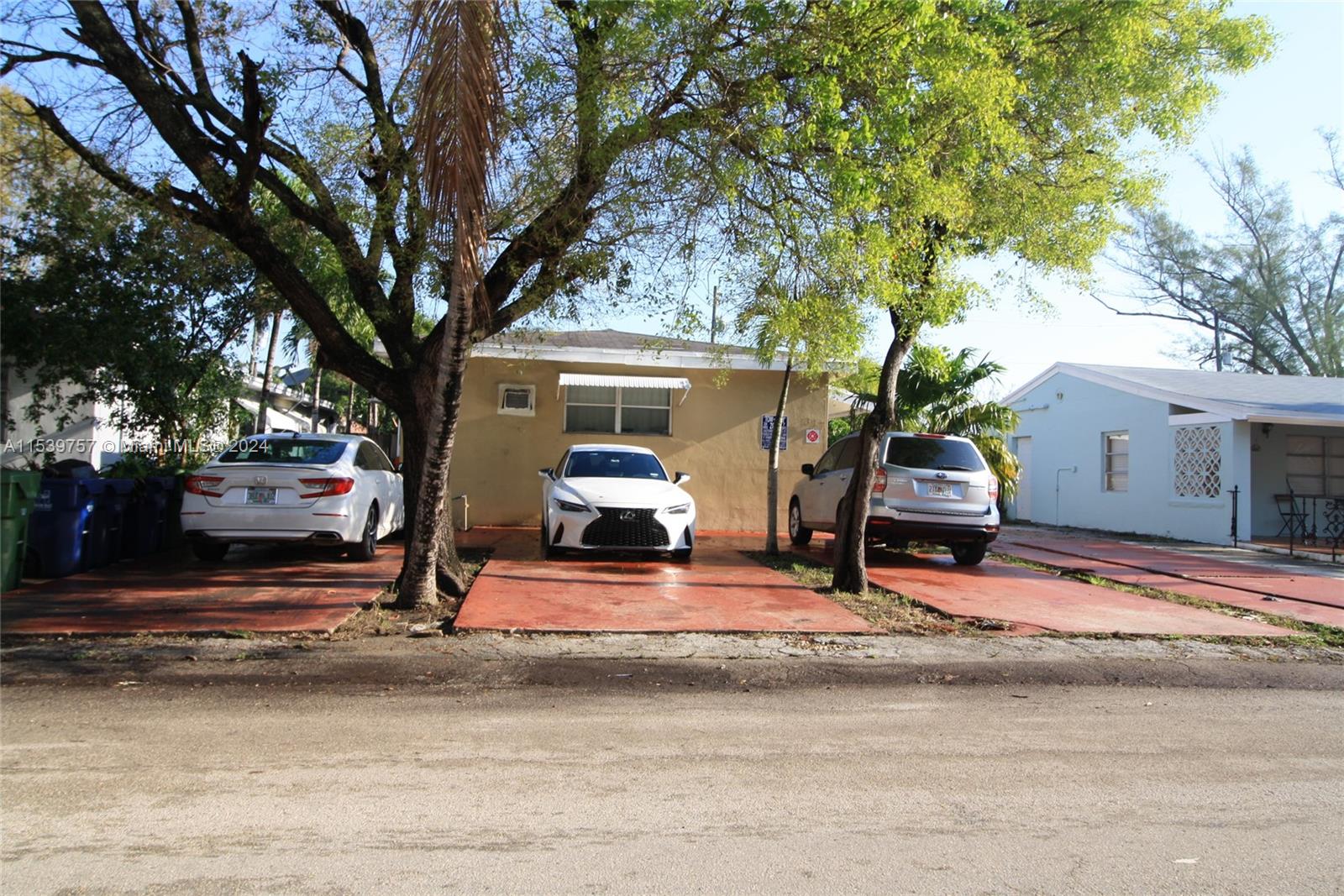 317 SE 2 nd St 1, Hallandale Beach, Florida 33009, 1 Bedroom Bedrooms, ,1 BathroomBathrooms,Residentiallease,For Rent,317 SE 2 nd St 1,A11539757