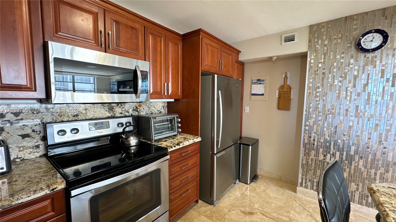 2750 183rd St, Aventura, FL, 33160 United States, 2 Bedrooms Bedrooms, ,2 BathroomsBathrooms,Residential,For Sale,183rd St,A11539755
