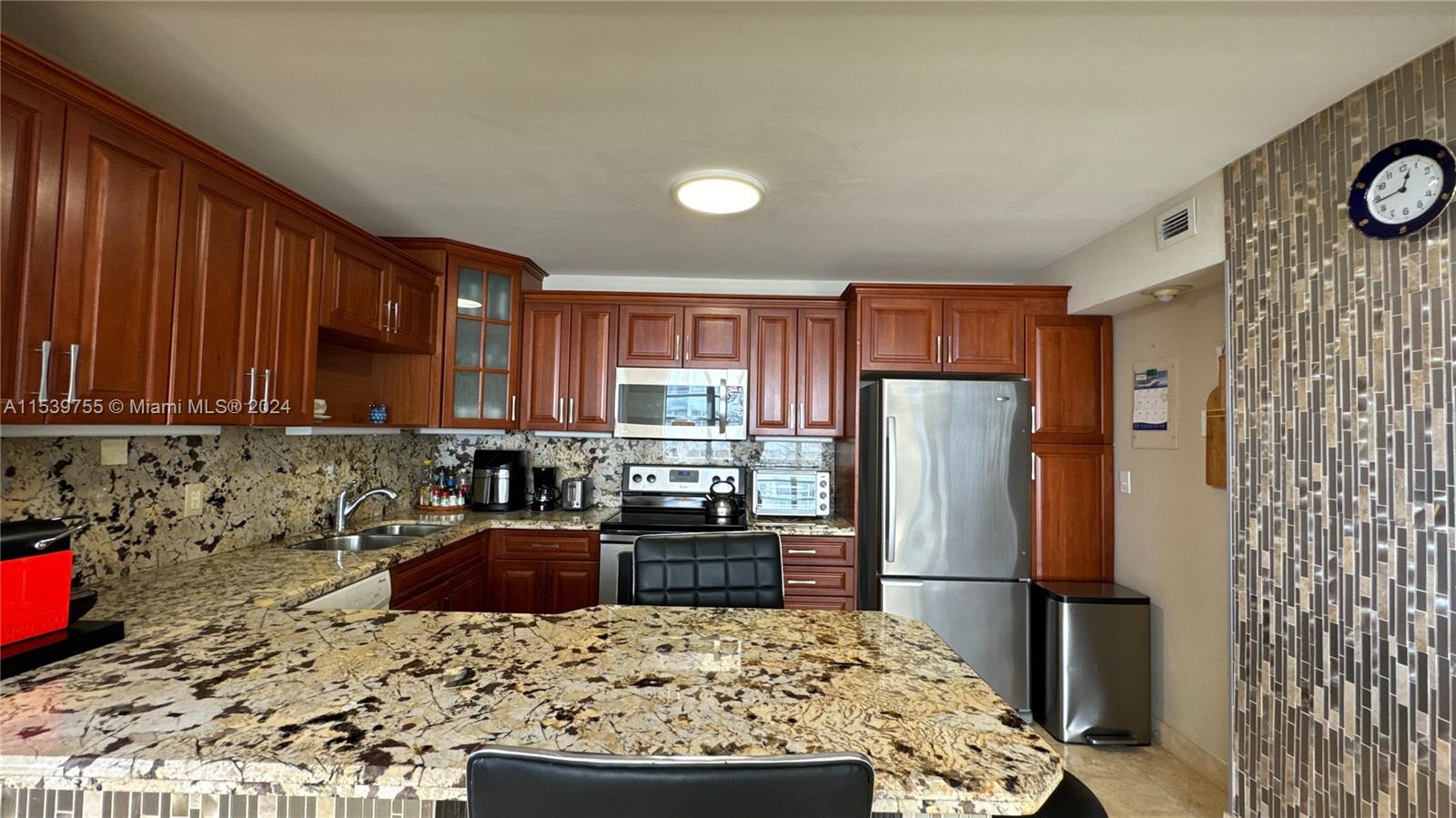 2750 183rd St, Aventura, FL, 33160 United States, 2 Bedrooms Bedrooms, ,2 BathroomsBathrooms,Residential,For Sale,183rd St,A11539755