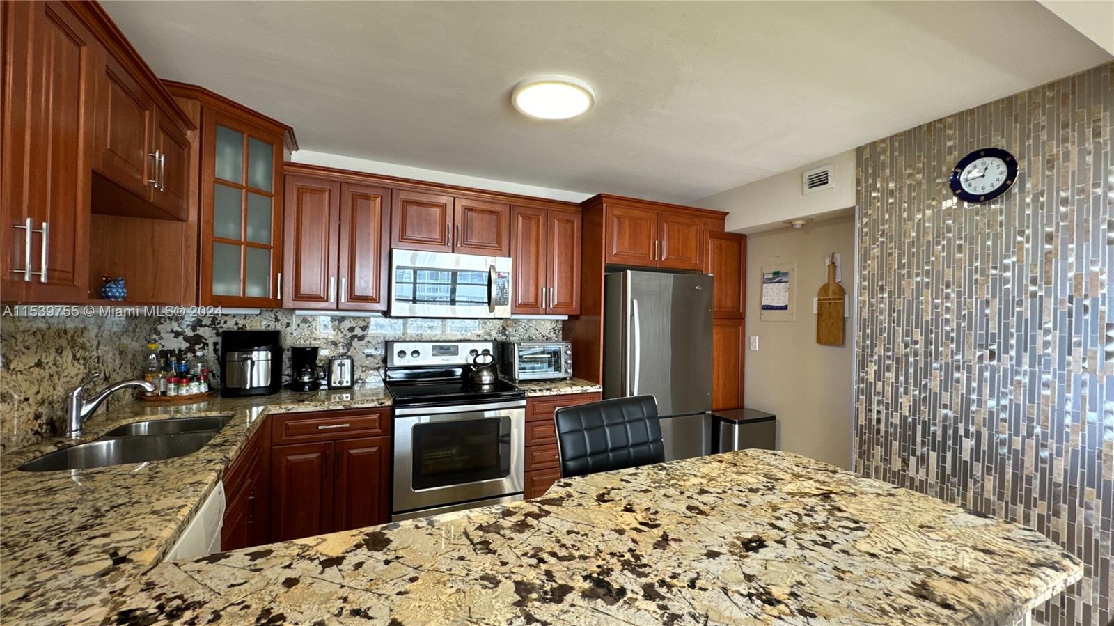 2750 183rd St, Aventura, FL, 33160 United States, 2 Bedrooms Bedrooms, ,2 BathroomsBathrooms,Residential,For Sale,183rd St,A11539755