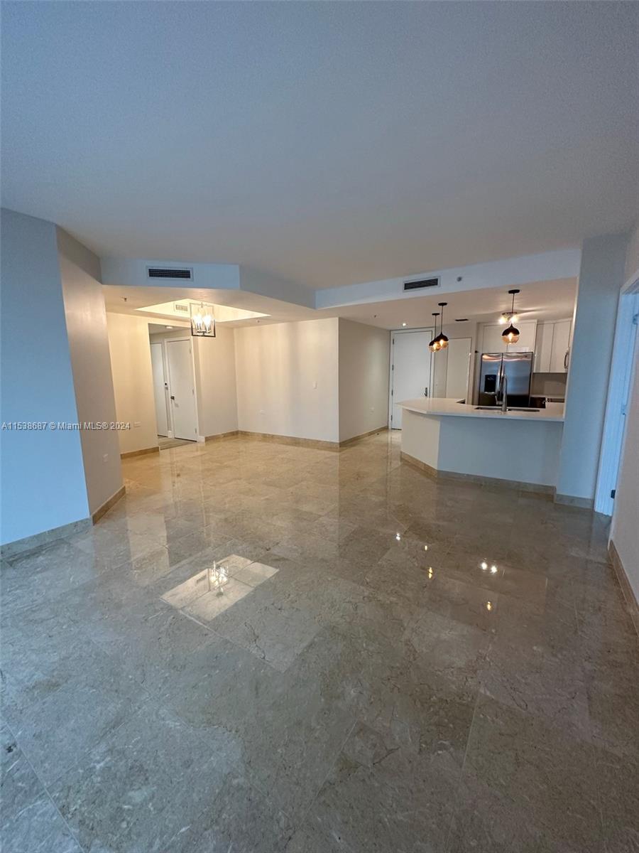 801 Brickell Key Blvd 809, Miami, Florida 33131, 3 Bedrooms Bedrooms, ,3 BathroomsBathrooms,Residentiallease,For Rent,801 Brickell Key Blvd 809,A11538687