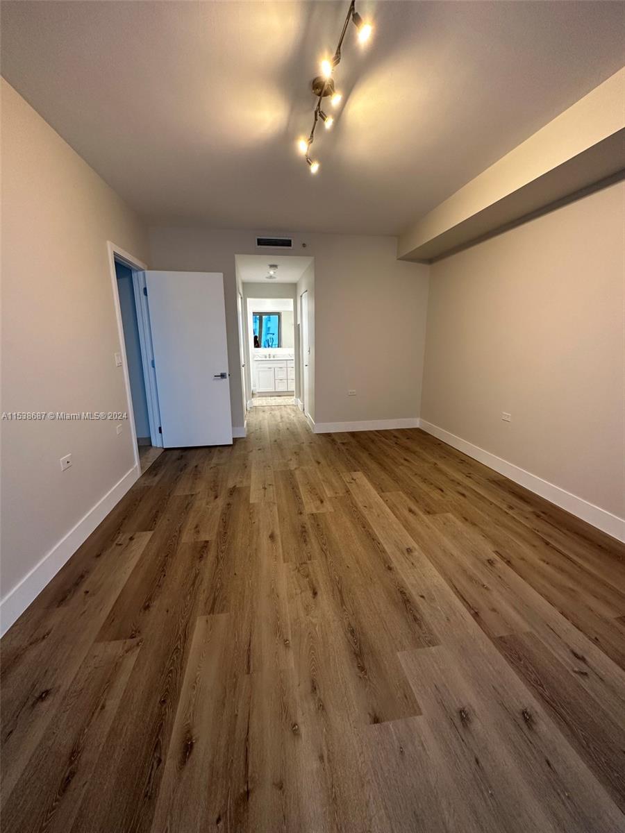 801 Brickell Key Blvd 809, Miami, Florida 33131, 3 Bedrooms Bedrooms, ,3 BathroomsBathrooms,Residentiallease,For Rent,801 Brickell Key Blvd 809,A11538687