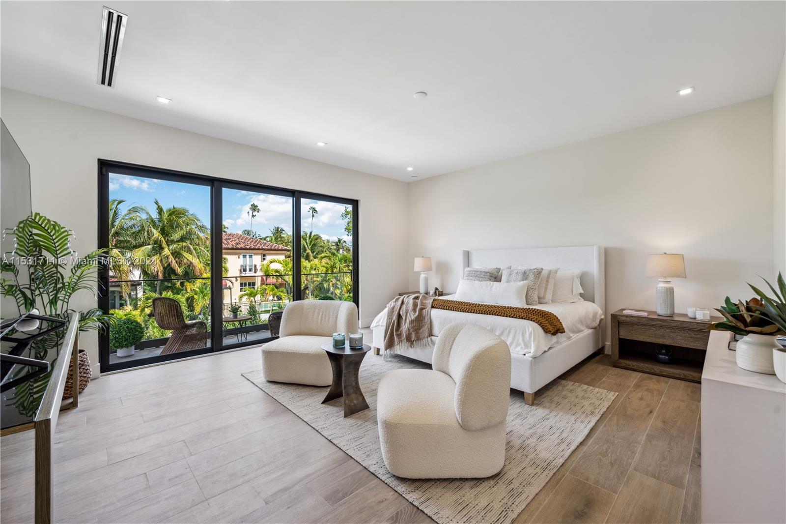 5855 35th St, Miami, FL, 33155 United States, 7 Bedrooms Bedrooms, ,7 BathroomsBathrooms,Residential,For Sale,35th St,A11531711