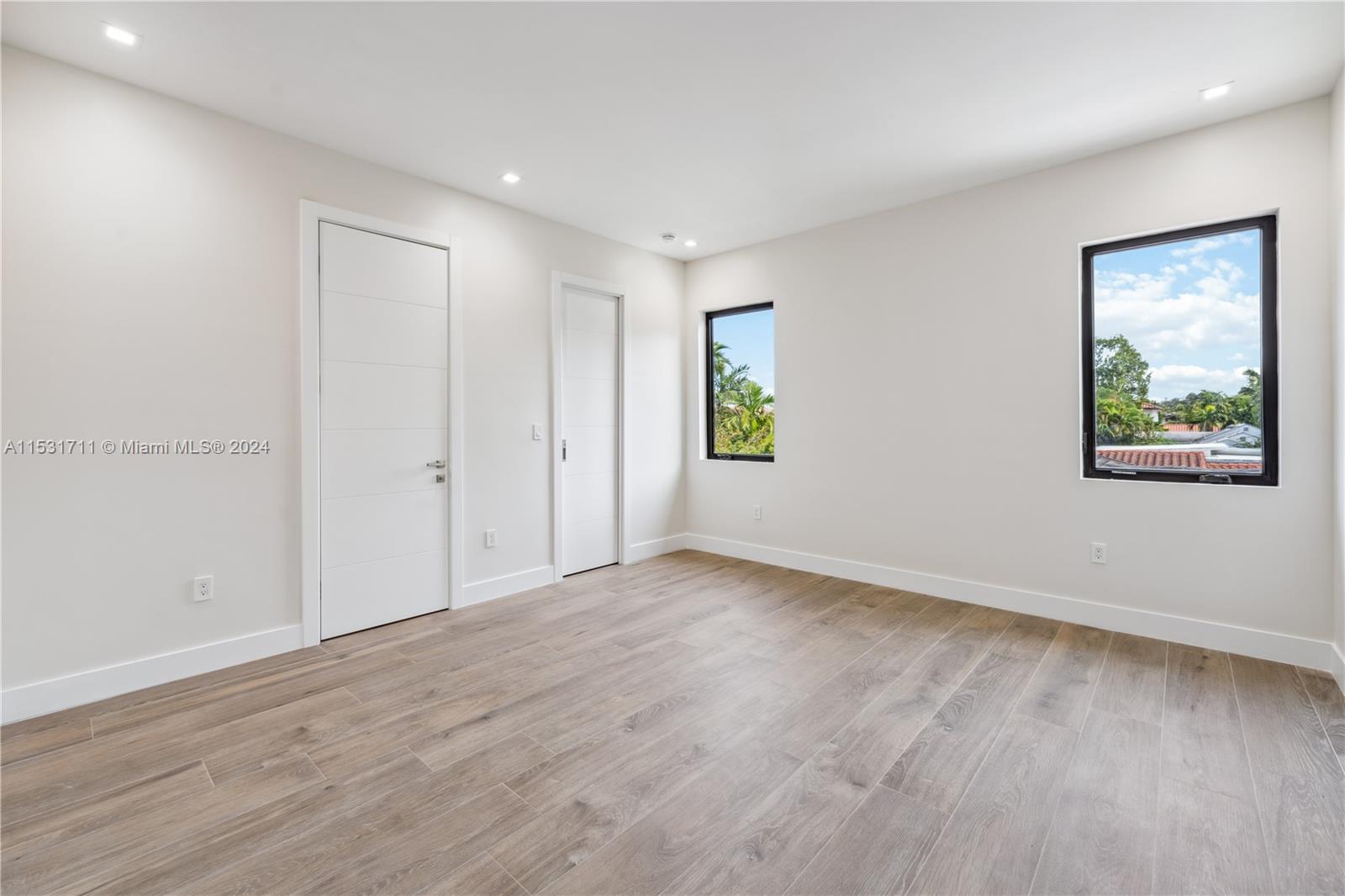 5855 35th St, Miami, FL, 33155 United States, 7 Bedrooms Bedrooms, ,7 BathroomsBathrooms,Residential,For Sale,35th St,A11531711