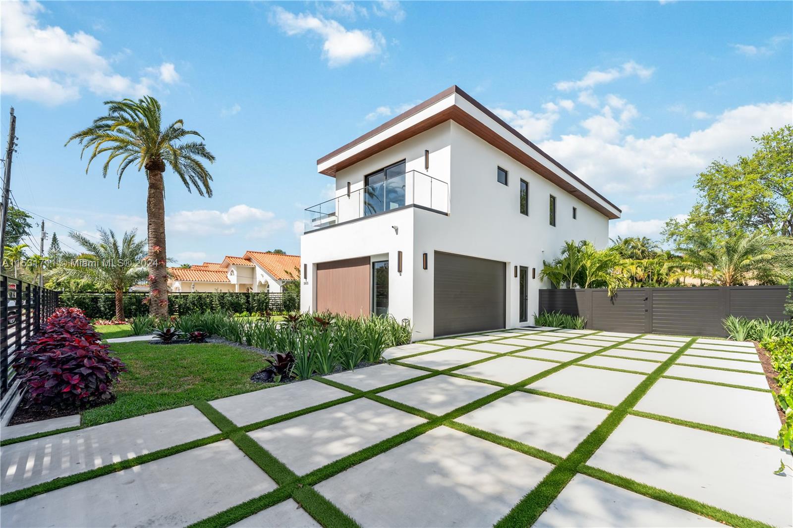 5855 35th St, Miami, FL, 33155 United States, 7 Bedrooms Bedrooms, ,7 BathroomsBathrooms,Residential,For Sale,35th St,A11531711