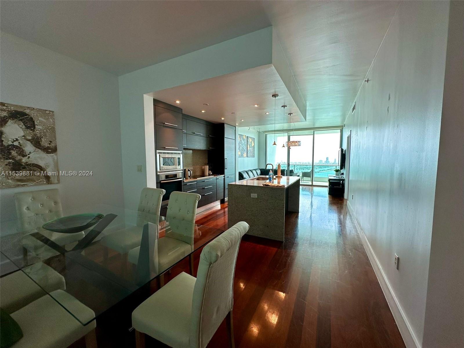 900 Biscayne Blvd 4203, Miami, Florida 33132, 1 Bedroom Bedrooms, ,1 BathroomBathrooms,Residential,For Sale,900 Biscayne Blvd 4203,A11539881