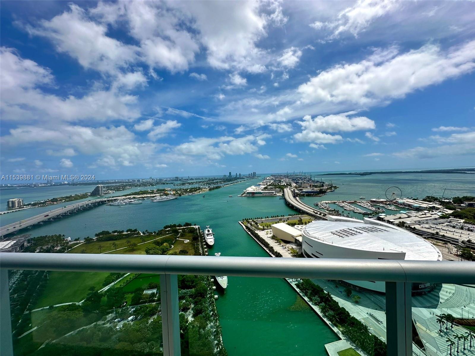 900 Biscayne Blvd 4203, Miami, Florida 33132, 1 Bedroom Bedrooms, ,1 BathroomBathrooms,Residential,For Sale,900 Biscayne Blvd 4203,A11539881