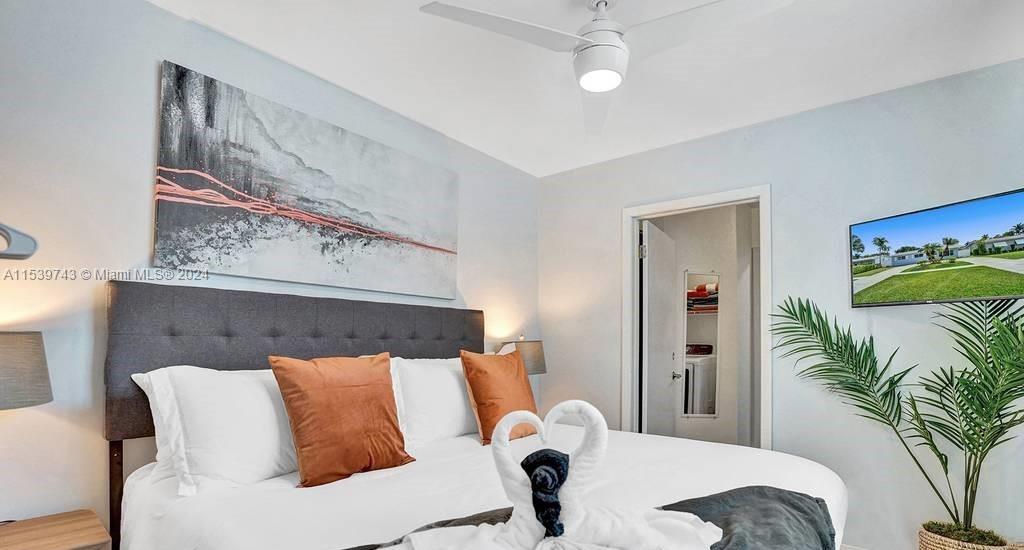 1426 Coolidge St, Hollywood, Florida 33020, 5 Bedrooms Bedrooms, ,3 BathroomsBathrooms,Residential,For Sale,1426 Coolidge St,A11539743