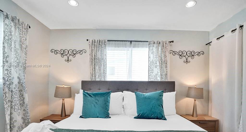 1426 Coolidge St, Hollywood, Florida 33020, 5 Bedrooms Bedrooms, ,3 BathroomsBathrooms,Residential,For Sale,1426 Coolidge St,A11539743