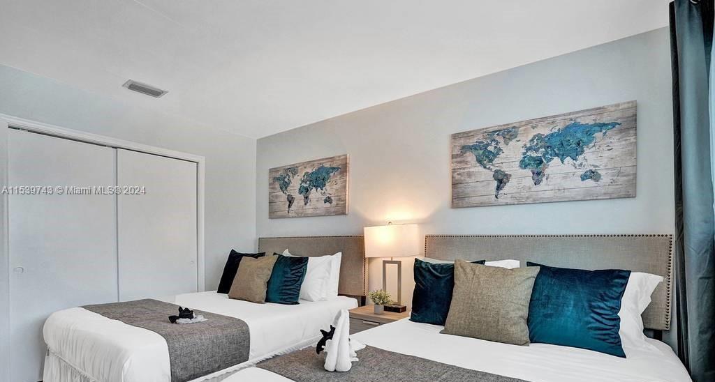 1426 Coolidge St, Hollywood, Florida 33020, 5 Bedrooms Bedrooms, ,3 BathroomsBathrooms,Residential,For Sale,1426 Coolidge St,A11539743