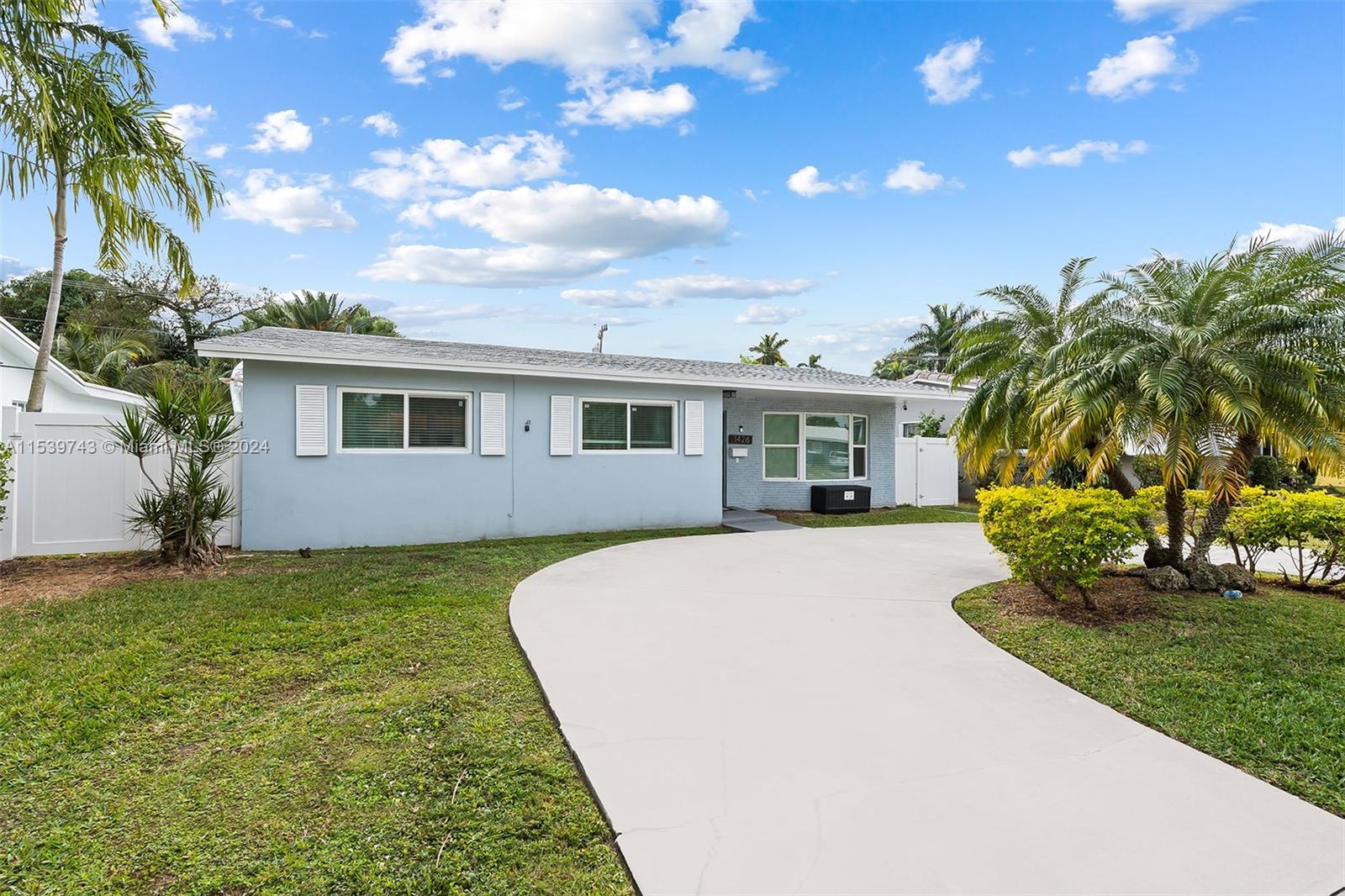 1426 Coolidge St, Hollywood, Florida 33020, 5 Bedrooms Bedrooms, ,3 BathroomsBathrooms,Residential,For Sale,1426 Coolidge St,A11539743