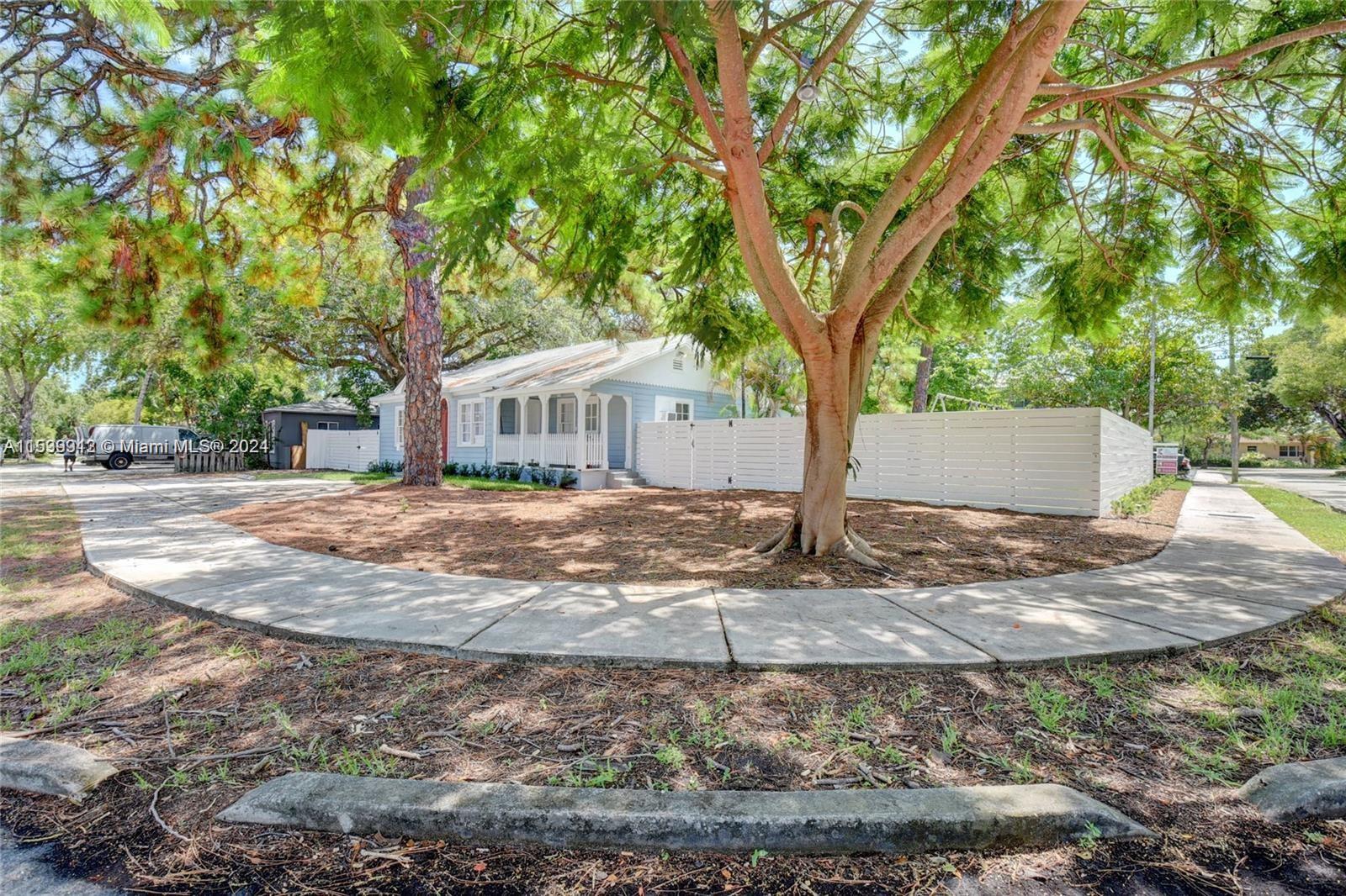 1500 4th Pl, Fort Lauderdale, FL, 33301 United States, 3 Bedrooms Bedrooms, ,2 BathroomsBathrooms,Residential,For Sale,4th Pl,A11539912