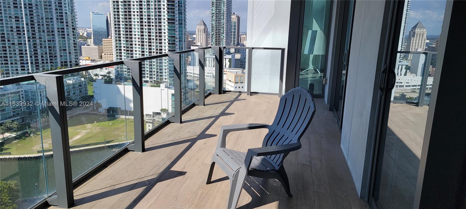 68 SE 6th St 2110, Miami, Florida 33131, 2 Bedrooms Bedrooms, ,2 BathroomsBathrooms,Residential,For Sale,68 SE 6th St 2110,A11539932