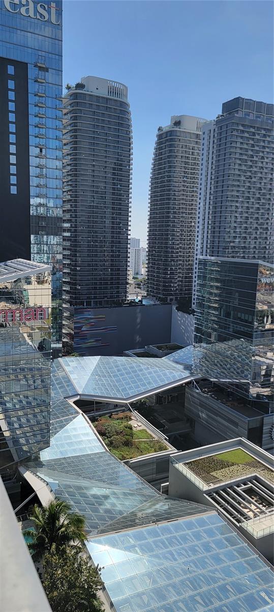 68 SE 6th St 2110, Miami, Florida 33131, 2 Bedrooms Bedrooms, ,2 BathroomsBathrooms,Residential,For Sale,68 SE 6th St 2110,A11539932