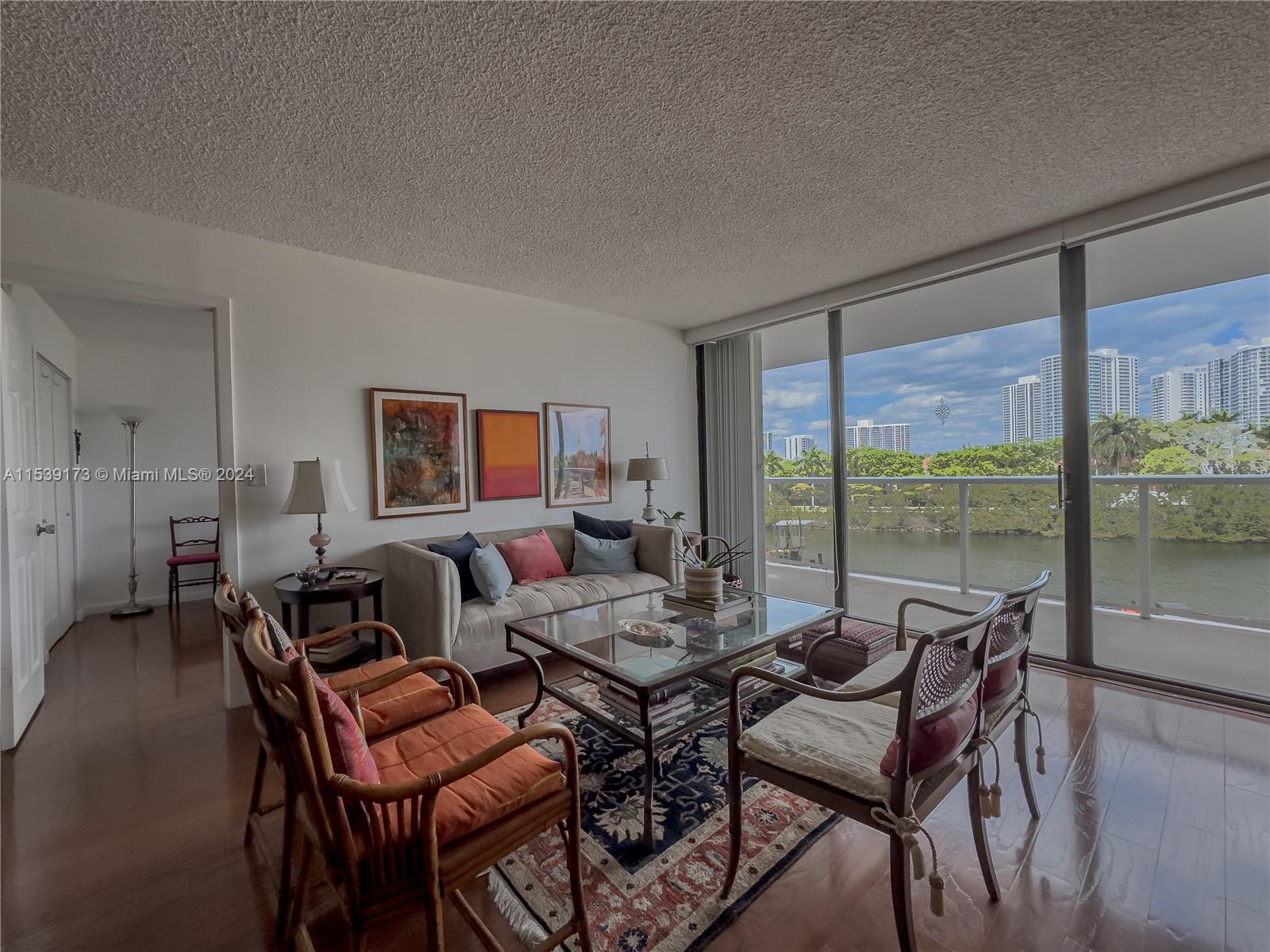 3701 N Country Club Dr 309, Aventura, Florida 33180, 2 Bedrooms Bedrooms, ,2 BathroomsBathrooms,Residential,For Sale,3701 N Country Club Dr 309,A11539173