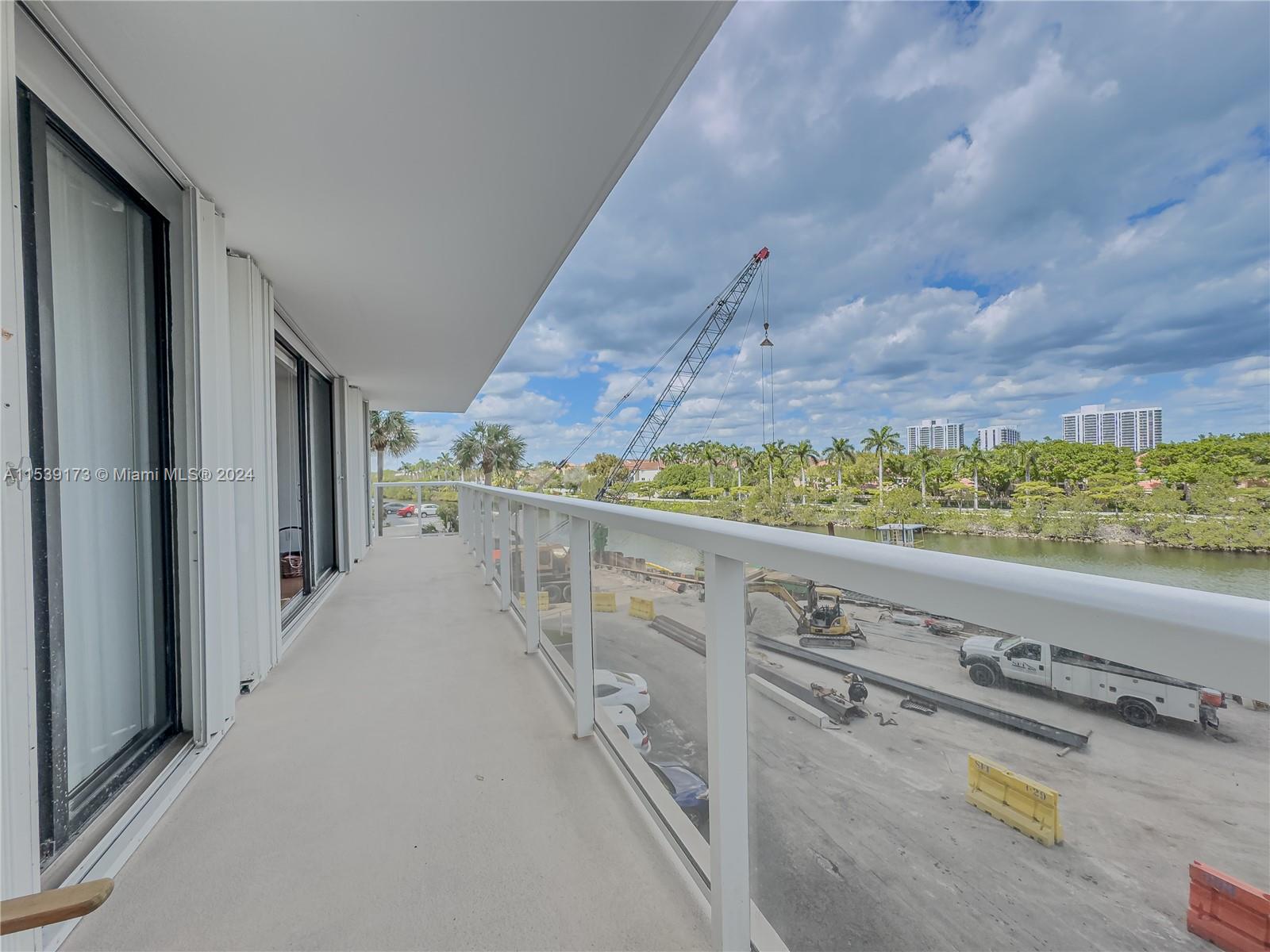 3701 N Country Club Dr 309, Aventura, Florida 33180, 2 Bedrooms Bedrooms, ,2 BathroomsBathrooms,Residential,For Sale,3701 N Country Club Dr 309,A11539173