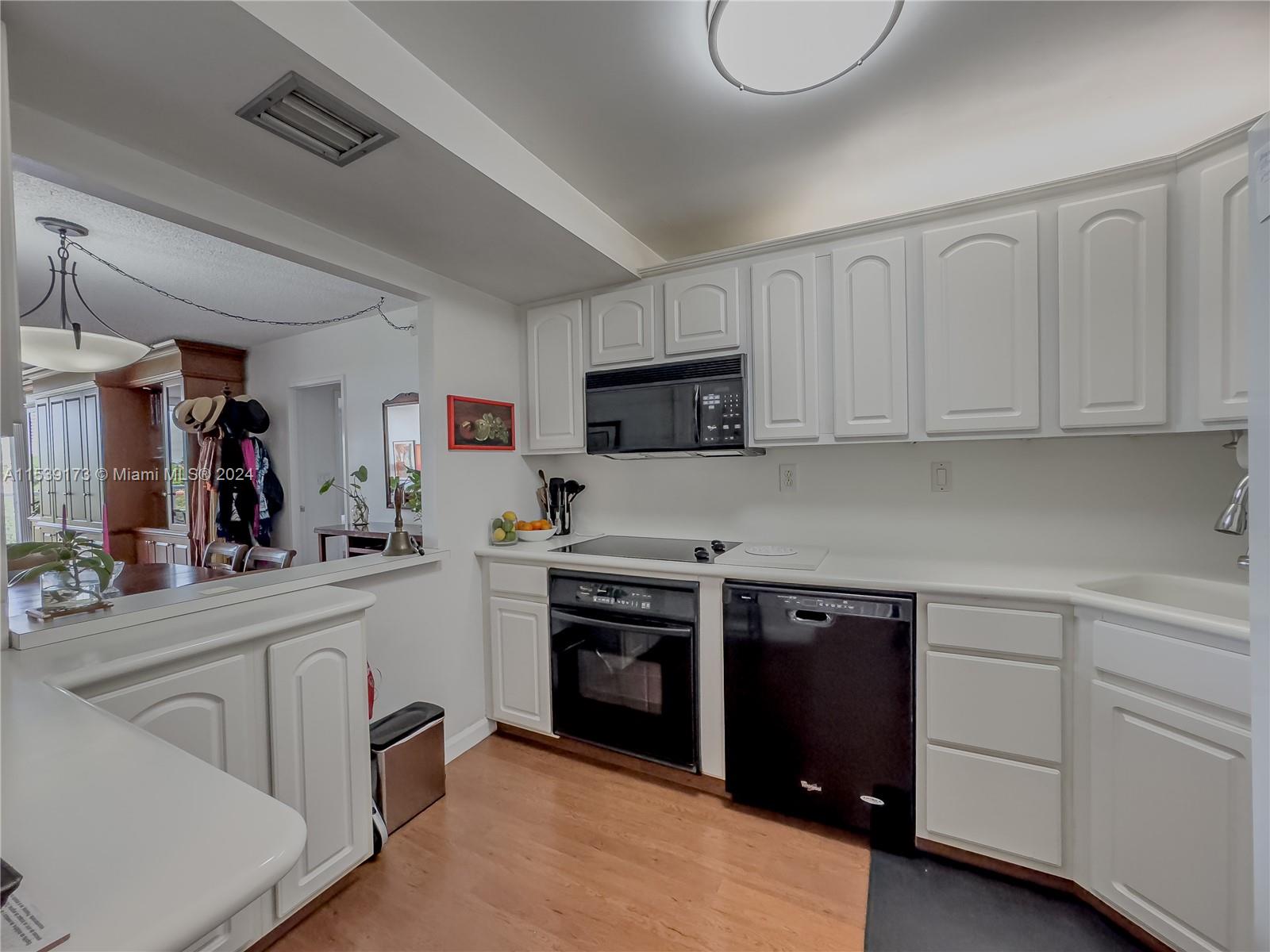 3701 N Country Club Dr 309, Aventura, Florida 33180, 2 Bedrooms Bedrooms, ,2 BathroomsBathrooms,Residential,For Sale,3701 N Country Club Dr 309,A11539173