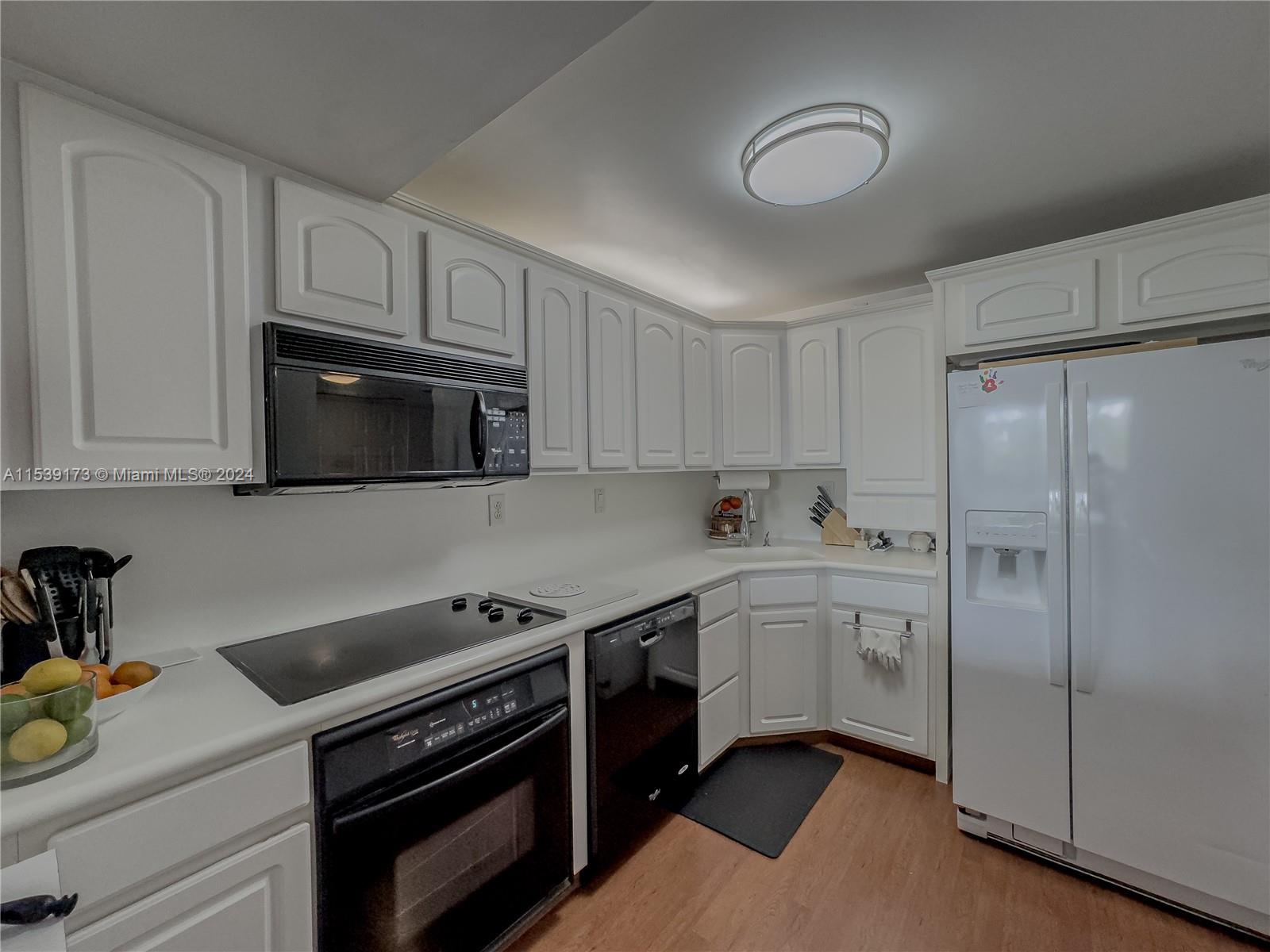 3701 N Country Club Dr 309, Aventura, Florida 33180, 2 Bedrooms Bedrooms, ,2 BathroomsBathrooms,Residential,For Sale,3701 N Country Club Dr 309,A11539173