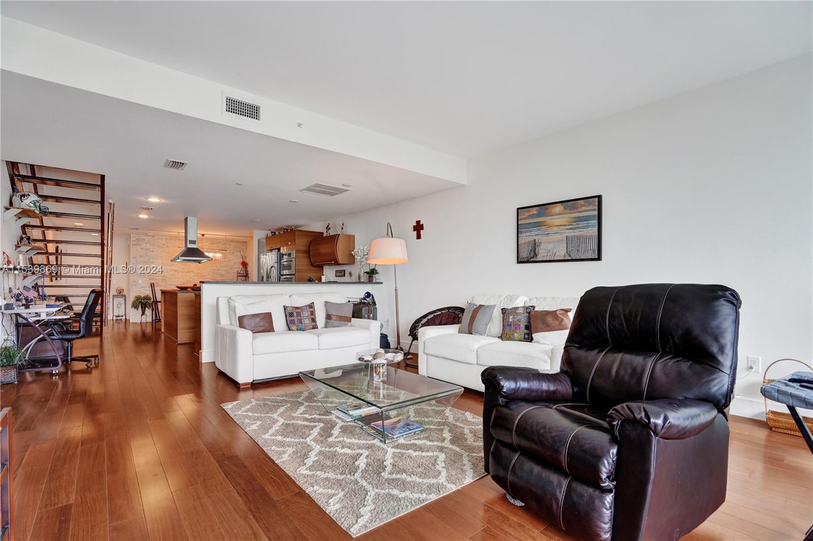 2950 NE 188th St 417, Aventura, Florida 33180, 1 Bedroom Bedrooms, ,2 BathroomsBathrooms,Residentiallease,For Rent,2950 NE 188th St 417,A11539869