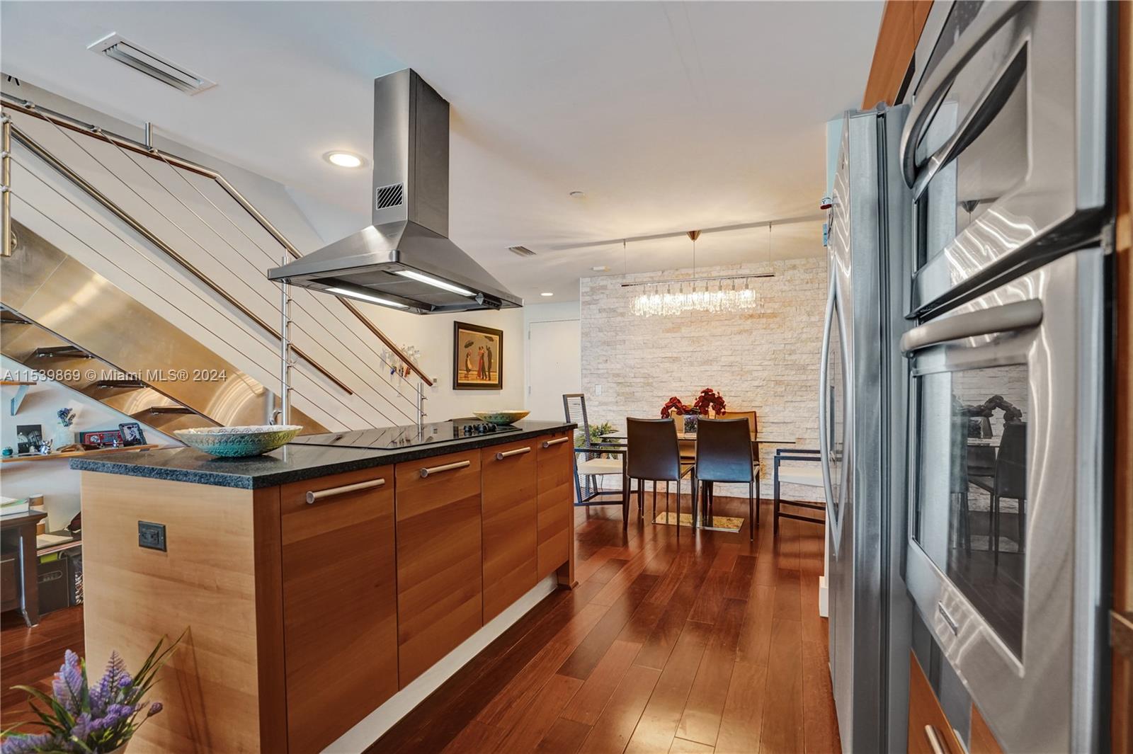 2950 NE 188th St 417, Aventura, Florida 33180, 1 Bedroom Bedrooms, ,2 BathroomsBathrooms,Residentiallease,For Rent,2950 NE 188th St 417,A11539869