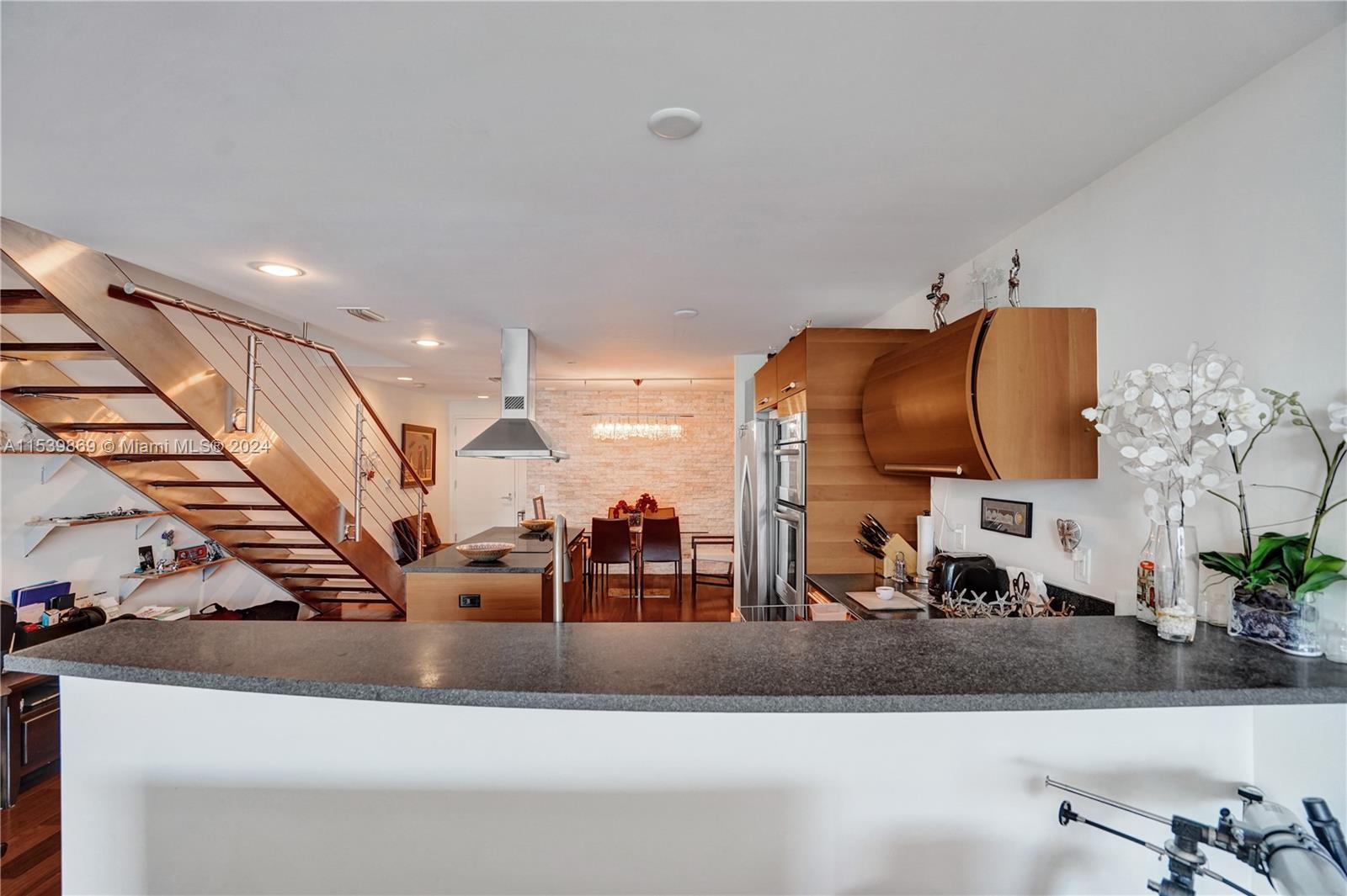 2950 NE 188th St 417, Aventura, Florida 33180, 1 Bedroom Bedrooms, ,2 BathroomsBathrooms,Residentiallease,For Rent,2950 NE 188th St 417,A11539869