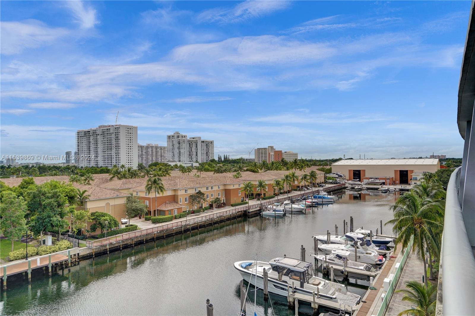 2950 NE 188th St 417, Aventura, Florida 33180, 1 Bedroom Bedrooms, ,2 BathroomsBathrooms,Residentiallease,For Rent,2950 NE 188th St 417,A11539869