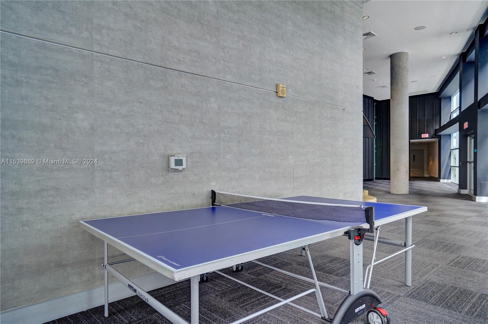 2950 NE 188th St 417, Aventura, Florida 33180, 1 Bedroom Bedrooms, ,2 BathroomsBathrooms,Residentiallease,For Rent,2950 NE 188th St 417,A11539869