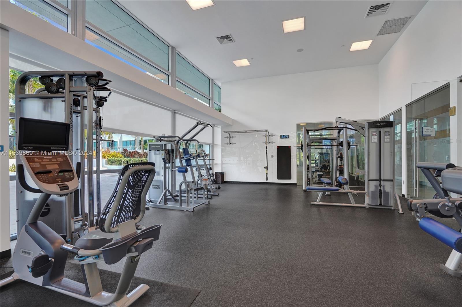 2950 NE 188th St 417, Aventura, Florida 33180, 1 Bedroom Bedrooms, ,2 BathroomsBathrooms,Residentiallease,For Rent,2950 NE 188th St 417,A11539869