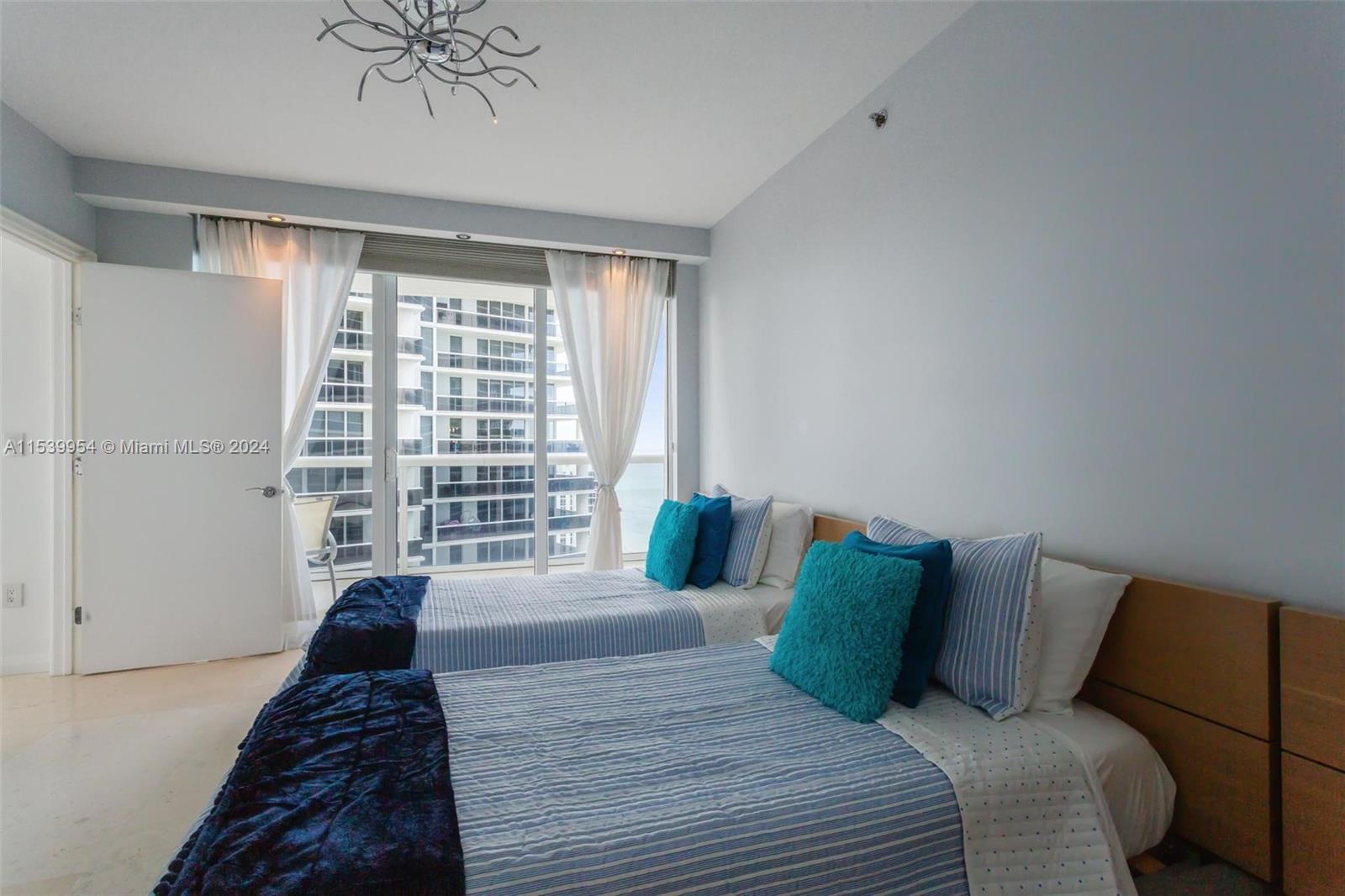 1830 S Ocean Dr 3008, Hallandale Beach, Florida 33009, 2 Bedrooms Bedrooms, ,2 BathroomsBathrooms,Residentiallease,For Rent,1830 S Ocean Dr 3008,A11539954