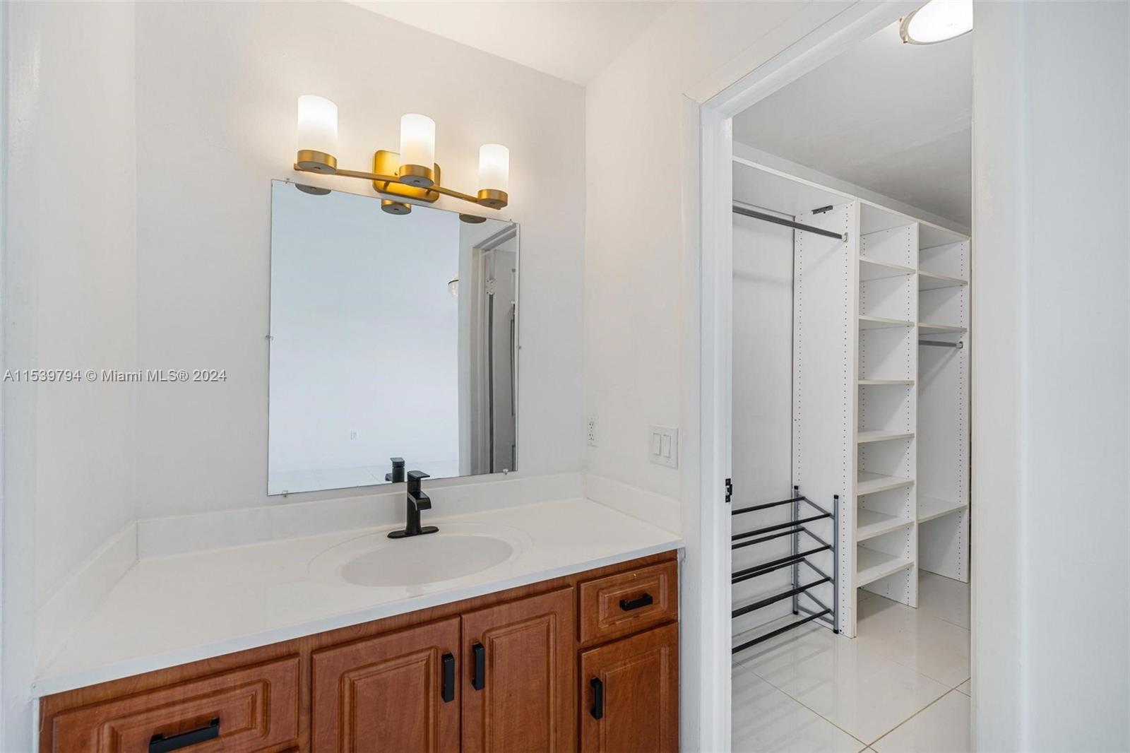 8743 NE 4th Ave Rd 8743, Miami Shores, Florida 33138, 3 Bedrooms Bedrooms, ,2 BathroomsBathrooms,Residentiallease,For Rent,8743 NE 4th Ave Rd 8743,A11539794