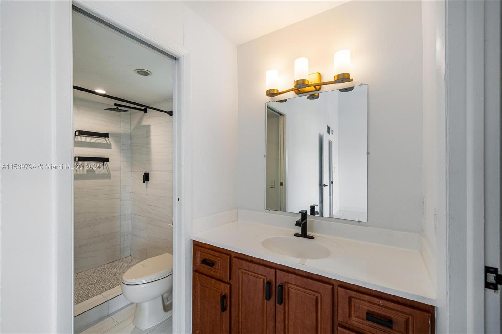 8743 NE 4th Ave Rd 8743, Miami Shores, Florida 33138, 3 Bedrooms Bedrooms, ,2 BathroomsBathrooms,Residentiallease,For Rent,8743 NE 4th Ave Rd 8743,A11539794