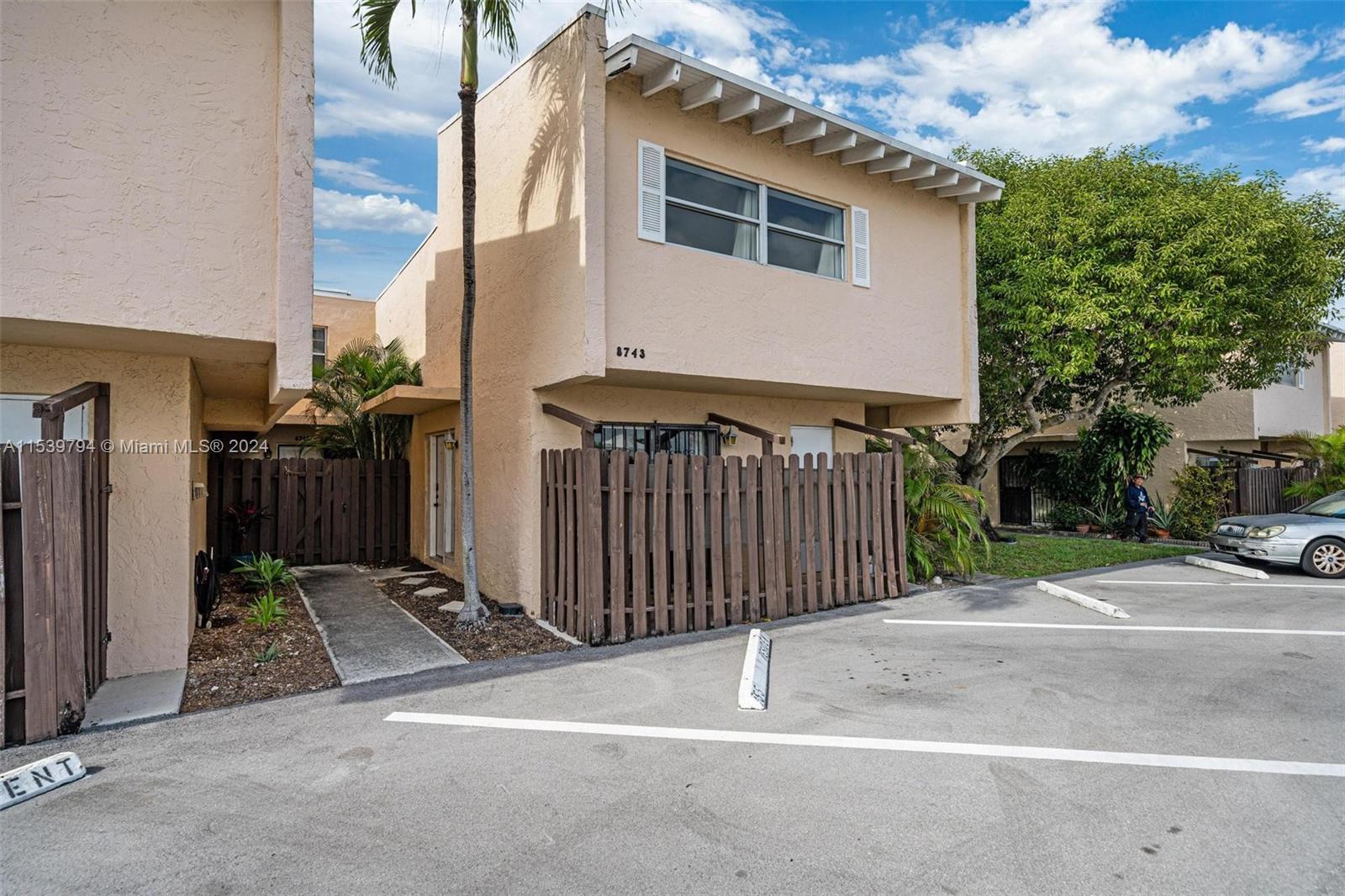 8743 NE 4th Ave Rd 8743, Miami Shores, Florida 33138, 3 Bedrooms Bedrooms, ,2 BathroomsBathrooms,Residentiallease,For Rent,8743 NE 4th Ave Rd 8743,A11539794