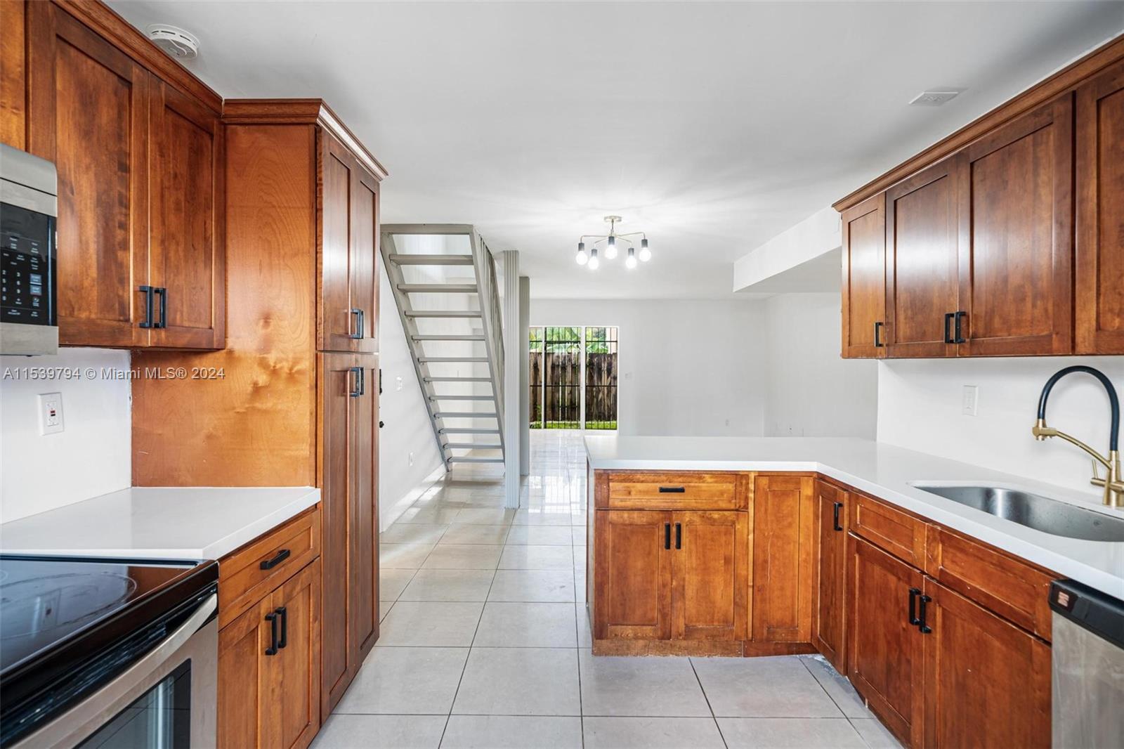 8743 NE 4th Ave Rd 8743, Miami Shores, Florida 33138, 3 Bedrooms Bedrooms, ,2 BathroomsBathrooms,Residentiallease,For Rent,8743 NE 4th Ave Rd 8743,A11539794